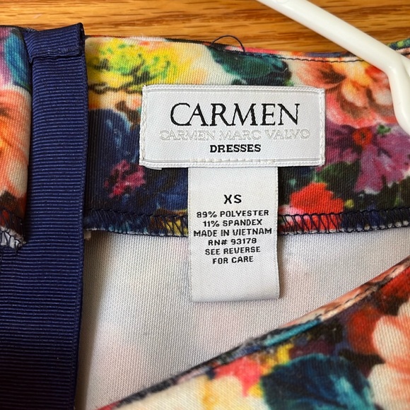 Carmen Bodycon Flower Floral Dress XS - Picture 4 of 4